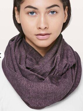 Lululemon Vinyasa Scarf *Rulu Heathered Arctic Plum / Plum